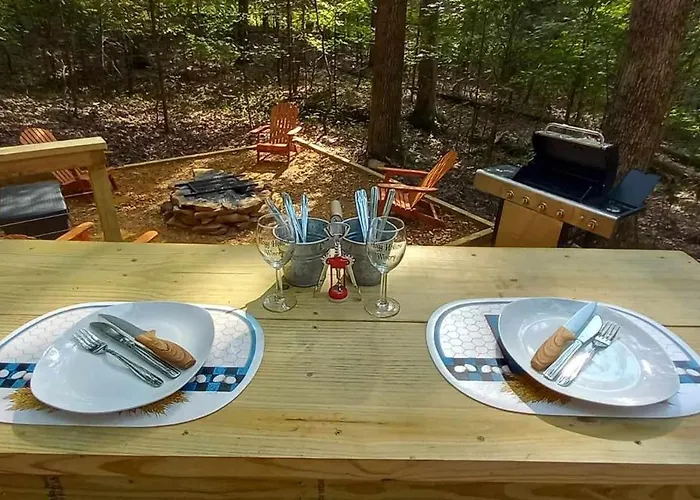 Shawnee Dreams Tipi Luxury tent Simpson